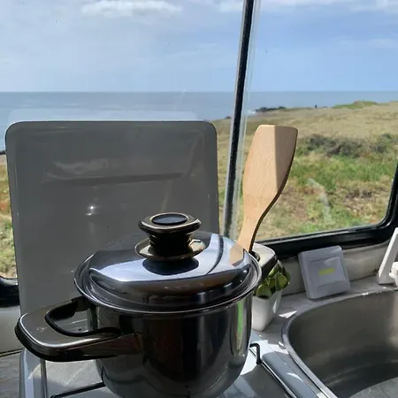 Kamp alanı Free Spirit Campervan Ponta Delgada